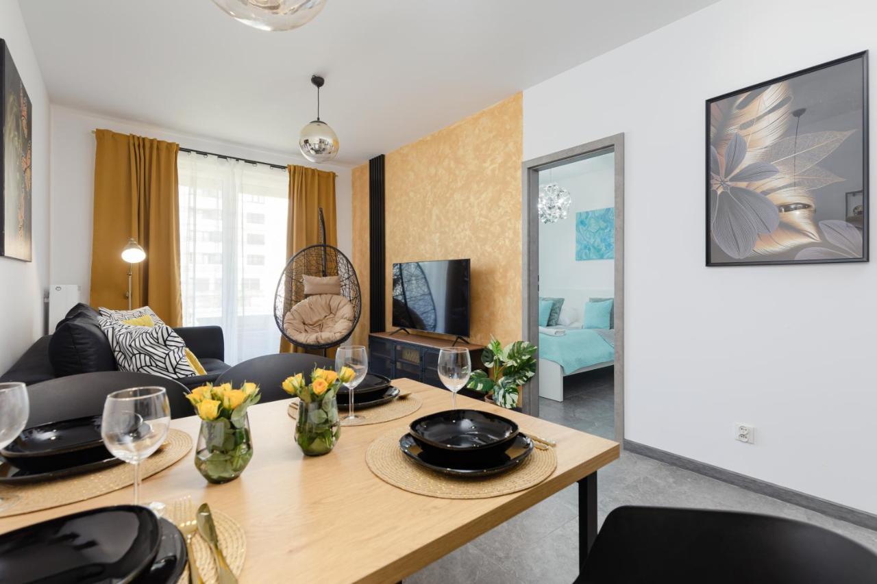 Baltic Marina Residence Apartments By Noclegi Renters 코워브제크 외부 사진